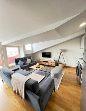 WONDER HOMES- Wonder Penthouse with Large terrace Taksim Square